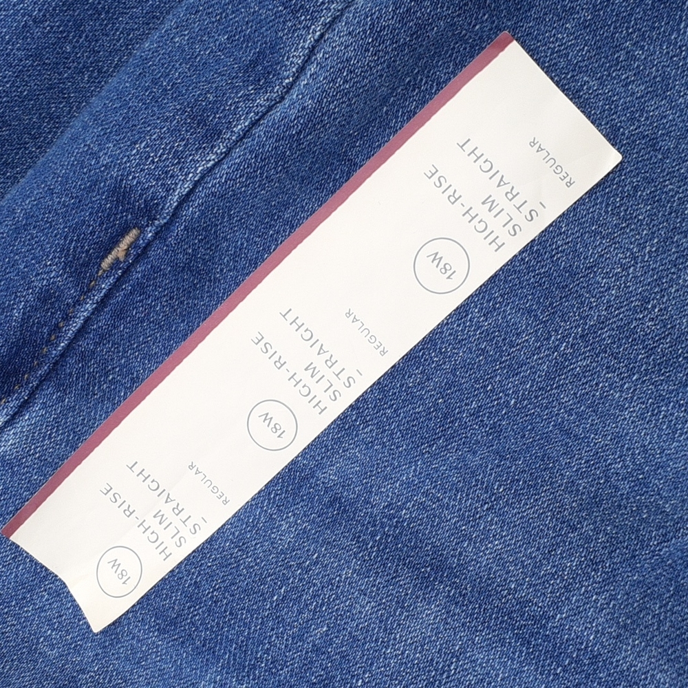 Medium Wash 18W NWT YGP2Y - Picture 2 of 5